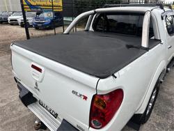 2015 MITSUBISHI
TRITON GLX-R (4x4)