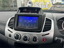 2015 MITSUBISHI
TRITON GLX-R (4x4)
