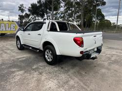 2015 MITSUBISHI
TRITON GLX-R (4x4)