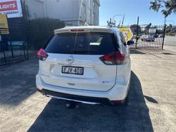 2017 NISSAN
                X-TRAIL ST-L (2WD)