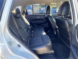 2017 NISSAN
                X-TRAIL ST-L (2WD)