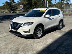 2017 NISSAN
                X-TRAIL ST-L (2WD)