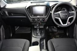2025 Isuzu
                D-MAX SX