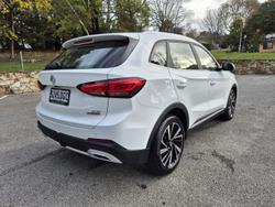 2025 MG
ZS Essence Hybrid+