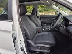 2025 MG
ZS Essence Hybrid+