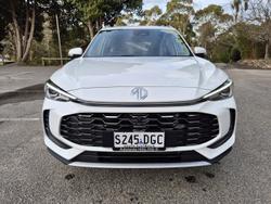 2025 MG
ZS Essence Hybrid+