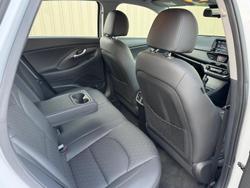 2021 Hyundai
                i30 Active