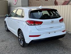 2021 Hyundai
                i30 Active