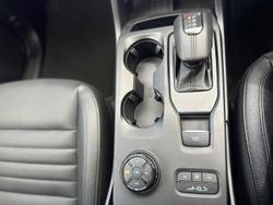 2025 Ford
Everest Sport
