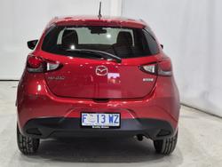 2017 Mazda
2 Neo