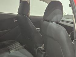 2017 Mazda
2 Neo
