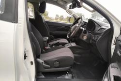 2020 Mitsubishi
Triton GLX+