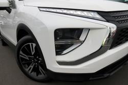 2023 Mitsubishi
Eclipse Cross LS