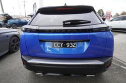 2023 Peugeot
2008 GT