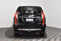 2017 Mitsubishi
Pajero Sport Exceed