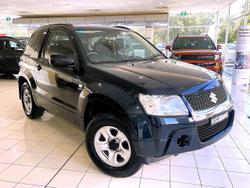 2008 Suzuki
Grand Vitara (4x4)
