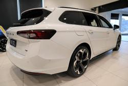 2025 SKODA Superb 195TSI Sportline