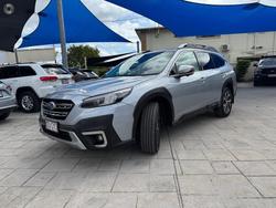 2021 Subaru
Outback AWD Touring