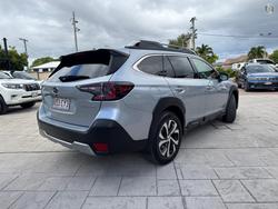 2021 Subaru
Outback AWD Touring