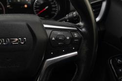 2021 Isuzu
D-MAX X-TERRAIN