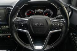 2021 Isuzu
D-MAX X-TERRAIN