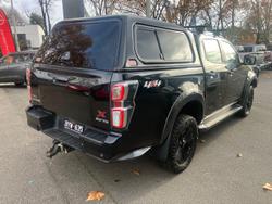 2022 Isuzu
                D-MAX X-TERRAIN