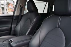 2021 Toyota
                Kluger 2WD Pet Wagon A/T GXL