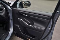 2021 Toyota
                Kluger 2WD Pet Wagon A/T GXL
