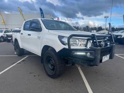 2019 Toyota
Hilux SR
