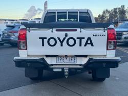 2019 Toyota
Hilux SR