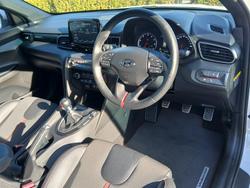2020 Hyundai
Veloster Turbo
