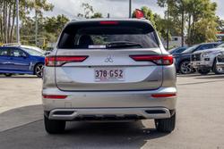 2022 Mitsubishi
Outlander Aspire