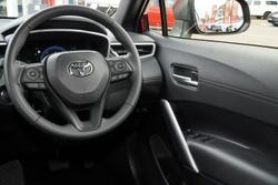2024 Toyota
Corolla Cross GXL