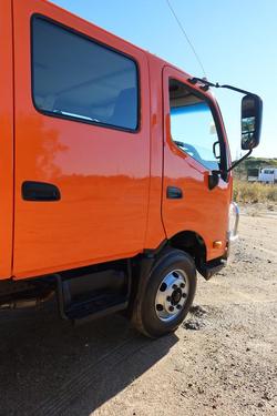 2017 Hino
300 Series - 921 Crew Cab Auto