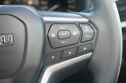 2025 Isuzu
MU-X LS-M