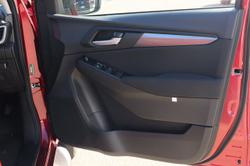 2025 Isuzu
MU-X LS-M