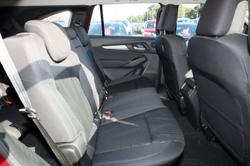 2025 Isuzu
MU-X LS-M