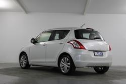 2016 Suzuki
Swift GL Navigator