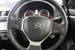 2016 Suzuki
Swift GL Navigator