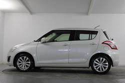 2016 Suzuki
Swift GL Navigator