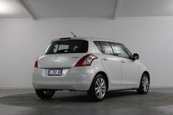2016 Suzuki
Swift GL Navigator