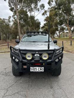 2021 Mitsubishi
Triton GLX-R