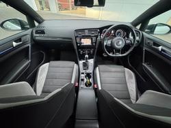2015 Volkswagen
Golf R