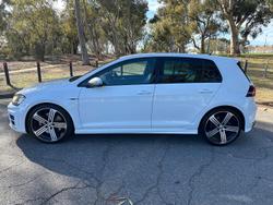 2015 Volkswagen
Golf R