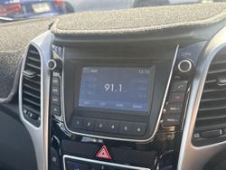 2015 Hyundai
                i30 Active X