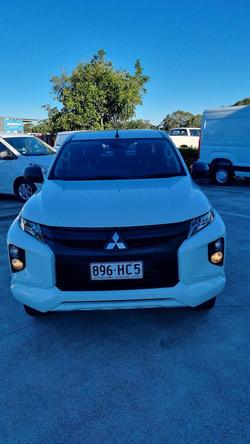 2019 Mitsubishi
Triton GLX+