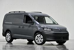 2025 Volkswagen
                Caddy TDI320