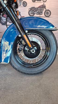 2023 Harley-davidson FLHCS HERITAGE CLASSIC 114 Billiard Blue/Billiard Gray