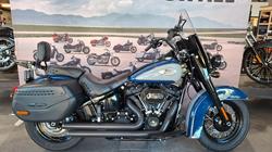 Harley-Davidson FLHCS Heritage Classic 114