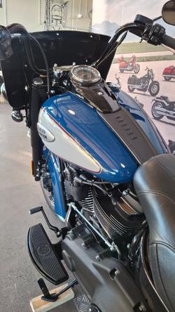 2023 Harley-davidson FLHCS HERITAGE CLASSIC 114 Billiard Blue/Billiard Gray